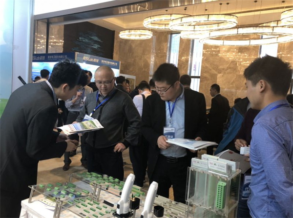 置恒電氣攜自主卓能電聯(lián)接產(chǎn)品成功亮相中國智能電網(wǎng)學(xué)術(shù)研討會(huì) 置恒電氣攜自主卓能電聯(lián)接產(chǎn)品成功亮相中國智能電網(wǎng)學(xué)術(shù)研討會(huì)(圖3)